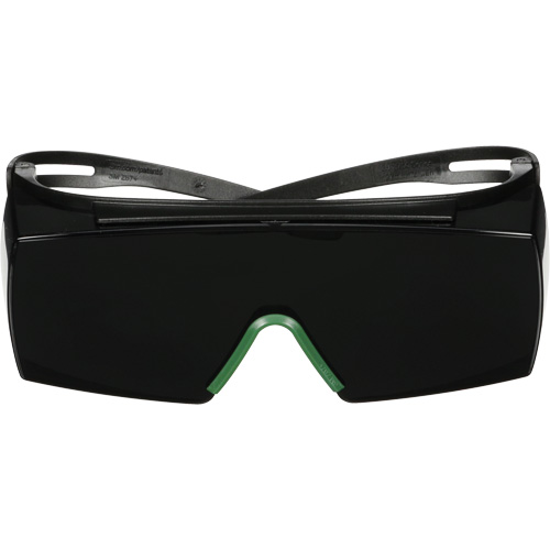 Lunettes de s&eacute;curit&eacute; SecureFit s&eacute;rie 3700 SF3750AS-BLK, Lentille Gris/IR 5.0, Anti-&eacute;gratignures, ANSI Z87+/R&eacute;pond ou surpasse la norme CSA Z94.3 Distribution Jean Lapalme
