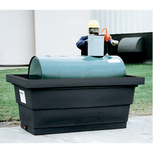 Poly-Tank&reg; Containment Unit 275 With Drain, 82.3" L x 45" W x 35.3" H, 275 US gal. Capacity Distribution Jean Lapalme