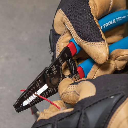 Klein-Kurve&reg; Wire Stripper & Cutter Distribution Jean Lapalme