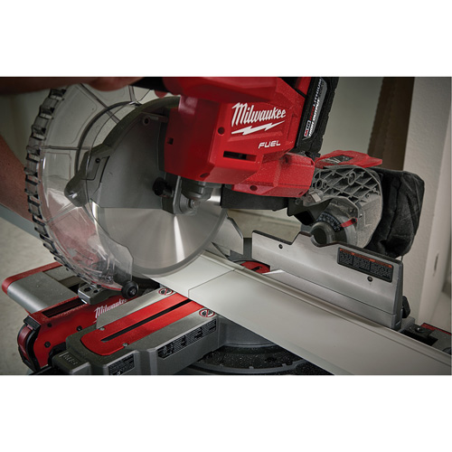 M18 Fuel Dual Bevel Sliding Compound Mitre Saw Kit Distribution Jean Lapalme