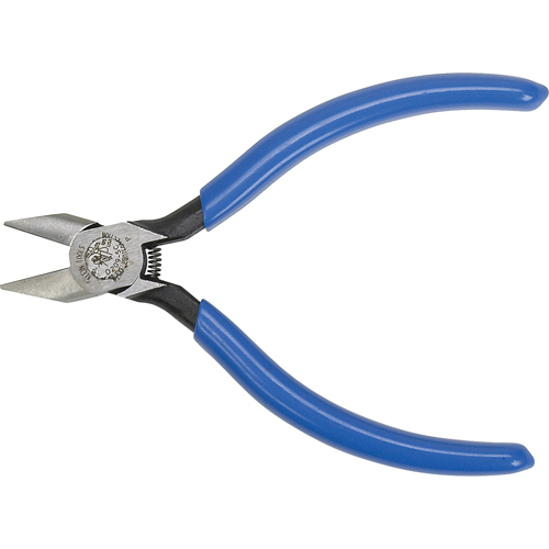 Petites pinces coupantes &agrave; bec pointu, 4-1/4" lo Distribution Jean Lapalme