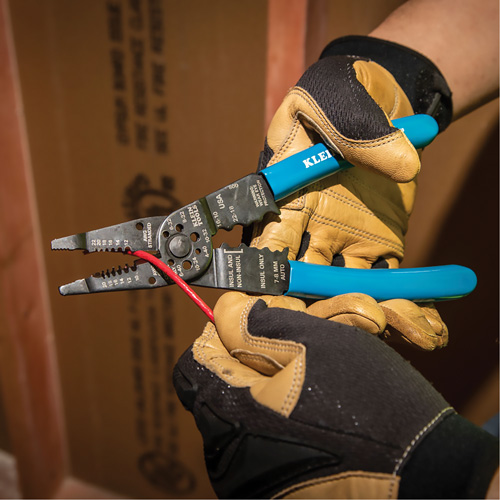All Purpose Long Nose Tools, 8-1/4" L, 10 - 22 AWG Distribution Jean Lapalme