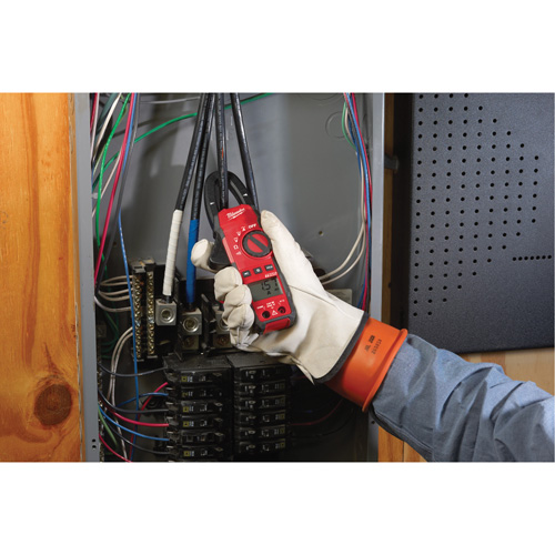 400 A Clamp Meter, AC/DC Voltage, AC Current Distribution Jean Lapalme