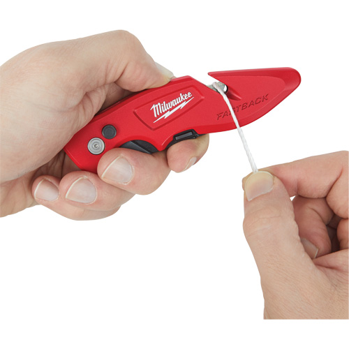 Couteau utilitaire rabattable Fastback, 2" lame, lame en Acier au carbone, poign&eacute;e en M&eacute;tal Distribution Jean Lapalme