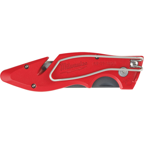Couteau utilitaire rabattable Fastback, 2" lame, lame en Acier au carbone, poign&eacute;e en M&eacute;tal Distribution Jean Lapalme