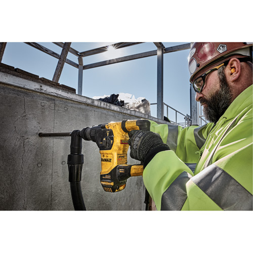 Marteau rotatif SDS Plus en forme de L, 3/16" - 7/8", 8,5 A, 0-5200 coups/min Coups/min, 0-1150 tr/min Tr/min, 2,58 lb-pi Distribution Jean Lapalme