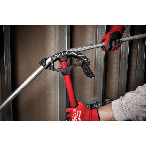 Machine &agrave; plier les conduits en fer Distribution Jean Lapalme