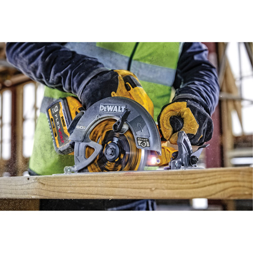 Ensemble scie circulaire sans fil Flexvolt Max** avec frein &eacute;lectrique, 7-1/4", 60 V Distribution Jean Lapalme