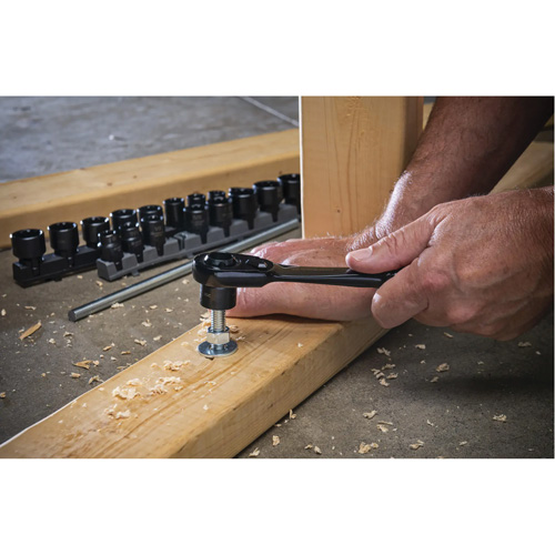 Ensemble d'outils pour m&eacute;canicien, 25 Mcx, Prise de 3/8" Distribution Jean Lapalme