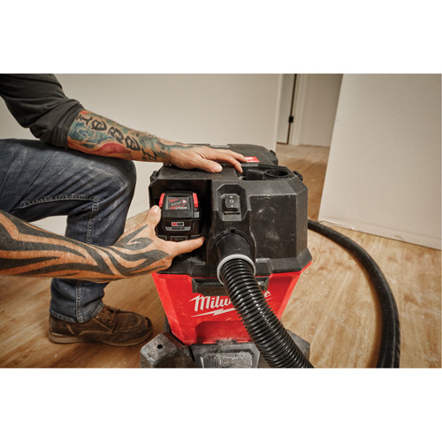 Aspirateur sec/humide sans fil M18 Fuel, 18 V, Capacit&eacute; 6 gal. Distribution Jean Lapalme