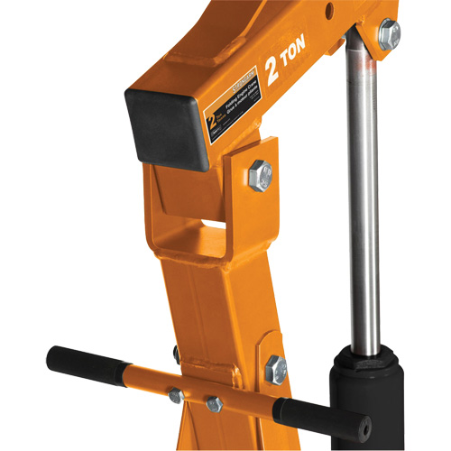 Engine Cranes Folding - Strongarm, 4000 lbs. (2 tons) Capacity Distribution Jean Lapalme