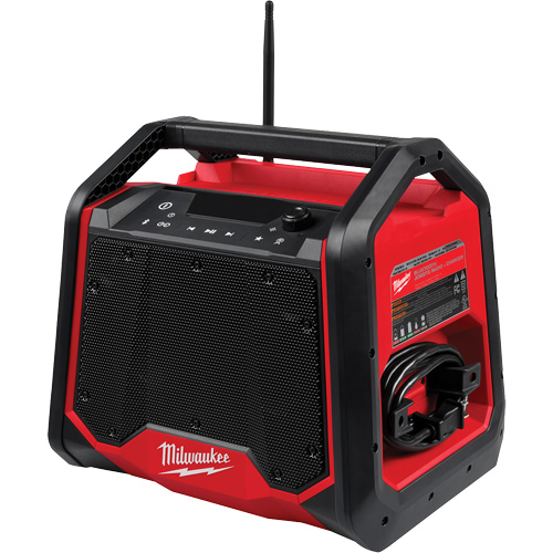 M18 Bluetooth&reg; Jobsite Radio & Charger, Lithium-Ion, 18 V Distribution Jean Lapalme