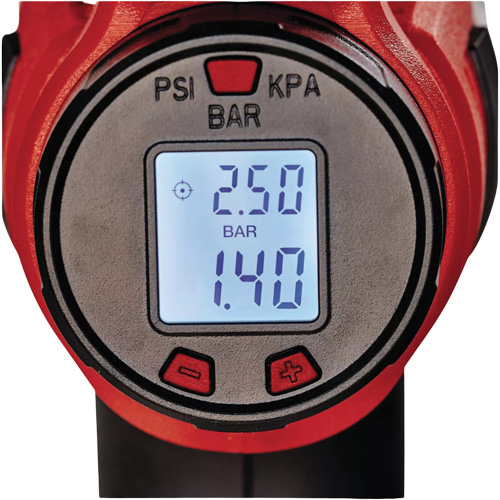 Gonfleur motoris&eacute; sans fil &agrave; haute pression CE-CC 18 Li 18 V avec jauge num&eacute;rique (outil seulement) Distribution Jean Lapalme