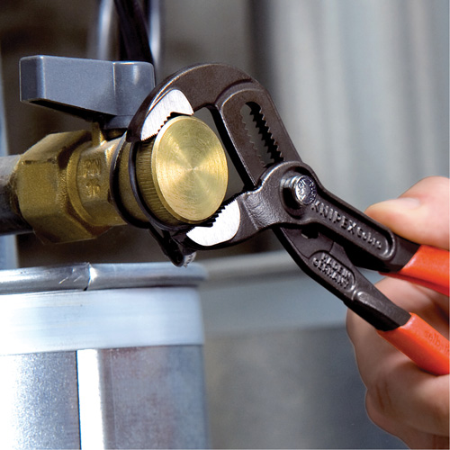 Cobra&reg; Water Pump Pliers, 7-1/4" Distribution Jean Lapalme