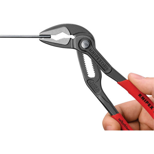 Pinces pour pompe &agrave; eau Cobra&reg; ES, 7-1/4" Distribution Jean Lapalme