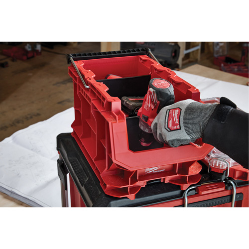 Bac compact PACKOUT, 15-1/2" x 9-1/2" x 8-3/4", Noir/Rouge Distribution Jean Lapalme