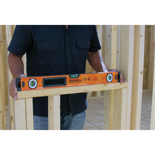 Level with Protective End-Caps, Box, 2' L, Aluminum, 3, Magnetic Distribution Jean Lapalme