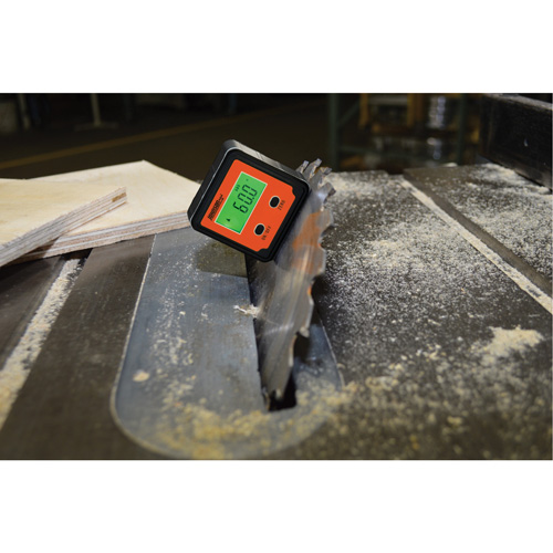 Magnetic 2-Button Angle Locator Distribution Jean Lapalme