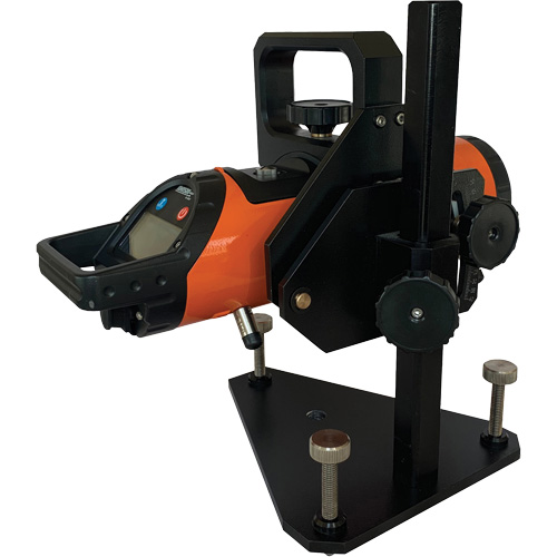 Electronic Self-Leveling Pipe Laser with GreenBrite&reg; Technology Distribution Jean Lapalme