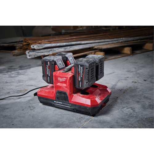 Four Bay Simultaneous Super Charger with PACKOUT Compatibility, 18 V, Lithium-Ion Distribution Jean Lapalme