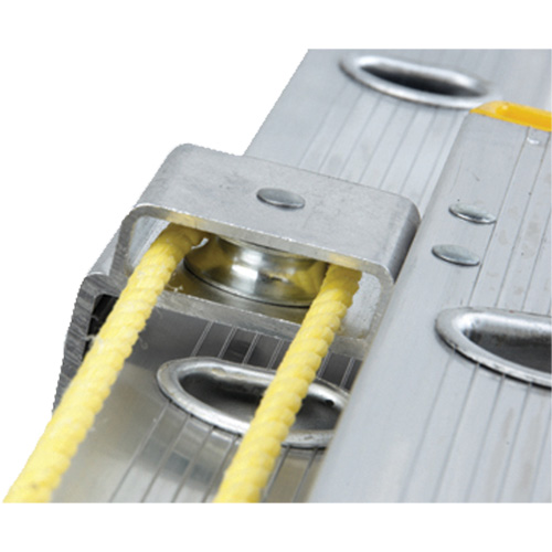 Industrial Heavy-Duty Extension Ladders, 300 lbs. Cap., 13' H, Grade 1A Distribution Jean Lapalme