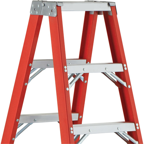 6600 AA Series Industrial Extra Heavy-Duty 2-Way Stepladders, Fibreglass, 375 lbs. Capacity, 4' Distribution Jean Lapalme