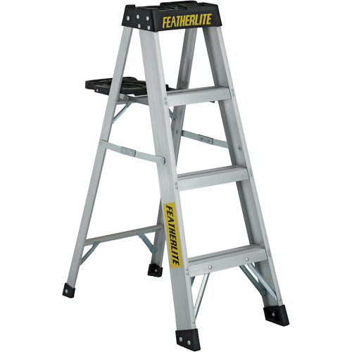3400 Series Industrial Extra Heavy-Duty Step Ladder, 4', Aluminum, 300 lbs. Capacity, Type 1A Distribution Jean Lapalme