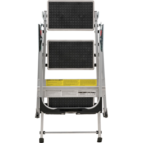&eacute;chelle escabeau avec roues pivotantes, 3 marches, 34" x 22" x Hauteur 50,75" Distribution Jean Lapalme