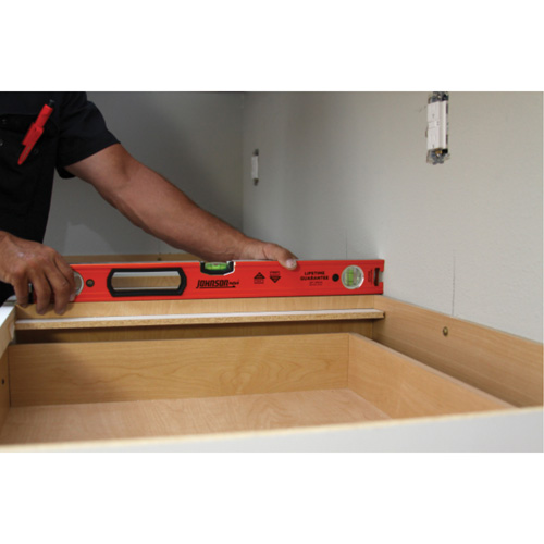 Heavy Duty Level, Box, 24" L, Aluminum, Non-Magnetic Distribution Jean Lapalme