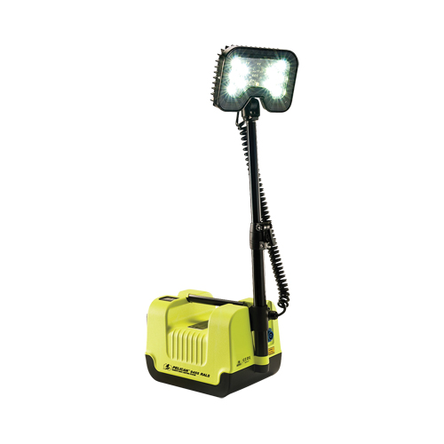 9455 Remote Area Lighting Systems, LED, 21 W, 1600 Lumens, Plastic Housing Distribution Jean Lapalme