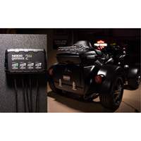 Chargeur de batterie 4 sorties de 8 A Genius 2X4 Distribution Jean Lapalme