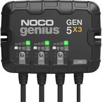 Chargeur de batterie embarqu&eacute; &agrave; 3 sorties de 15 amp&egrave;res Gen5X3 Genius Distribution Jean Lapalme