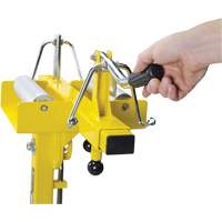 Manual Tire Spreader with Tilting Pedal Distribution Jean Lapalme