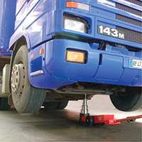 Cric &agrave; 4 &eacute;tapes, 17 tonne(s)/28 tonne(s)/55 tonnes/88 tonnes, Air comprim&eacute;/hydraulique Distribution Jean Lapalme