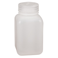 Bouteilles peu encombrantes &agrave; prise facile, Carr&eacute;e, 8 oz, Plastique Distribution Jean Lapalme