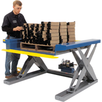 Tables &eacute;l&eacute;vatrices hydrauliques pr&egrave;s du sol, Acier, Capacit&eacute; de 4000 lb Distribution Jean Lapalme