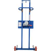 Plateforme &eacute;l&eacute;vatrice &agrave; profil bas pour charge l&eacute;g&egrave;re, M&eacute;canisme Treuil manuel, Capacit&eacute; de 400 lb, Levage max de 55" Distribution Jean Lapalme