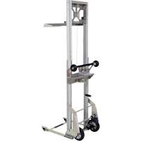 Appareil de levage portatif en aluminium, M&eacute;canisme Pompe au pied, Capacit&eacute; de 200 lb, Levage max de 61" Distribution Jean Lapalme