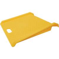 Portable Poly Hand Truck Curb Ramp, 1000 lbs. Capacity, 27" W x 27" L Distribution Jean Lapalme
