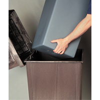 Landmark Series&reg; Classic Containers - Rigid Liners, 24.67 US gal. Distribution Jean Lapalme