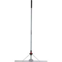 R&acirc;teau &agrave; niveler pour am&eacute;nagement paysager avec t&ecirc;te pliante, Manche Fibre de verre, 36" la, Lame Aluminium Distribution Jean Lapalme