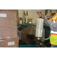Stretch Wrap, Cast, 50 Gauge (13 micrometers), 14" x 1500' Distribution Jean Lapalme