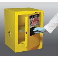 Armoire de s&eacute;curit&eacute; de comptoir pour produits inflammables EX Sure-Grip, 4 gal., 1 Porte(s), 17" La x 22" h x 17" p Distribution Jean Lapalme