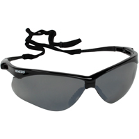Lunettes de s&eacute;curit&eacute; Nemesis de Kleenguard, Lentille Miroir/Grise/fum&eacute;e, Anti-&eacute;gratignures, ANSI Z87+/R&eacute;pond ou surpasse la norme CSA Z94.3 Distribution Jean Lapalme