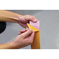 Marqueur robuste pour le sol Tough-Mark, Rectangle, 48" lo x 2" la, Jaune, Poly&eacute;thyl&egrave;ne Distribution Jean Lapalme