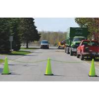 Traffic Cone & Chain Kit, 28", Orange, 4" & 6" Reflective Collar(s) Distribution Jean Lapalme