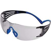 Lunettes de s&eacute;curit&eacute; SecureFit s&eacute;rie 400, Lentille Int&eacute;rieur/ext&eacute;rieur, Antibu&eacute;e/Anti-&eacute;gratignures, ANSI Z87+/R&eacute;pond ou surpasse la norme CSA Z94.3 Distribution Jean Lapalme
