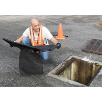 Square Ultra-Drain Guard&reg; Catch Basin Insert with Overflow Port, Oil & Sediment, 16" - 28" L x 20" - 36" W Distribution Jean Lapalme