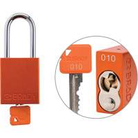 Cadenas de verrouillage de s&eacute;curit&eacute; Velocity Plus, Orange, Cl&eacute;s identiques, Aluminium, Largeur de 1-1/2" Distribution Jean Lapalme