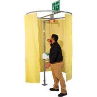 Rideau de s&eacute;curit&eacute; pour douche mont&eacute; sur tube Distribution Jean Lapalme